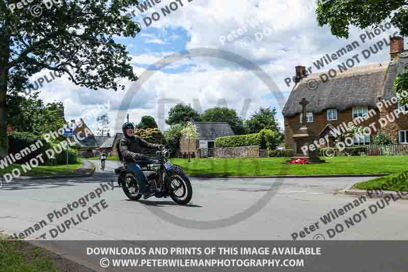 Vintage motorcycle club;eventdigitalimages;no limits trackdays;peter wileman photography;vintage motocycles;vmcc banbury run photographs